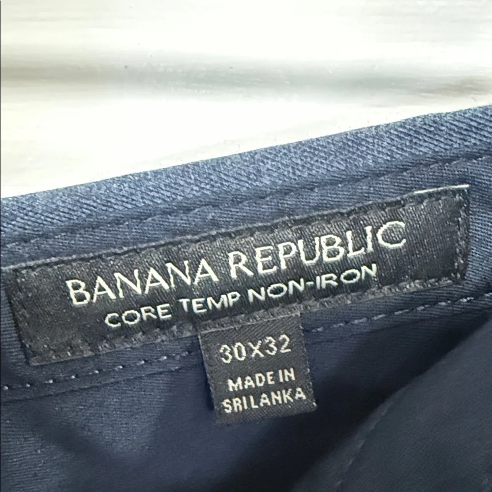 Banana Republic Men's Core Temp Non-Iron Dark Blue Dress Pants 30x32
